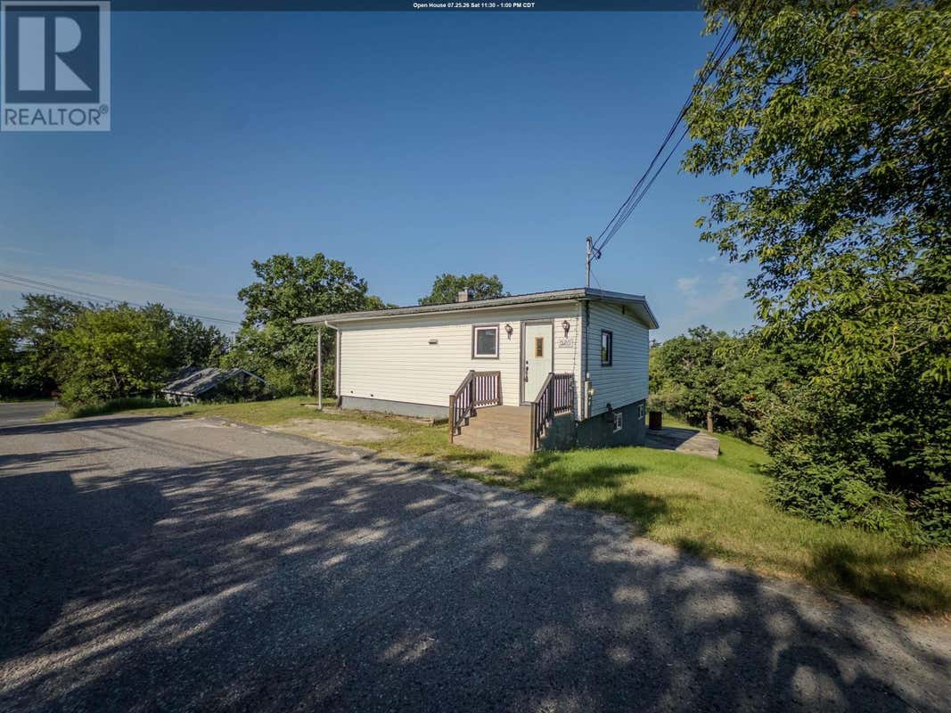 520 PORTAGE STREET