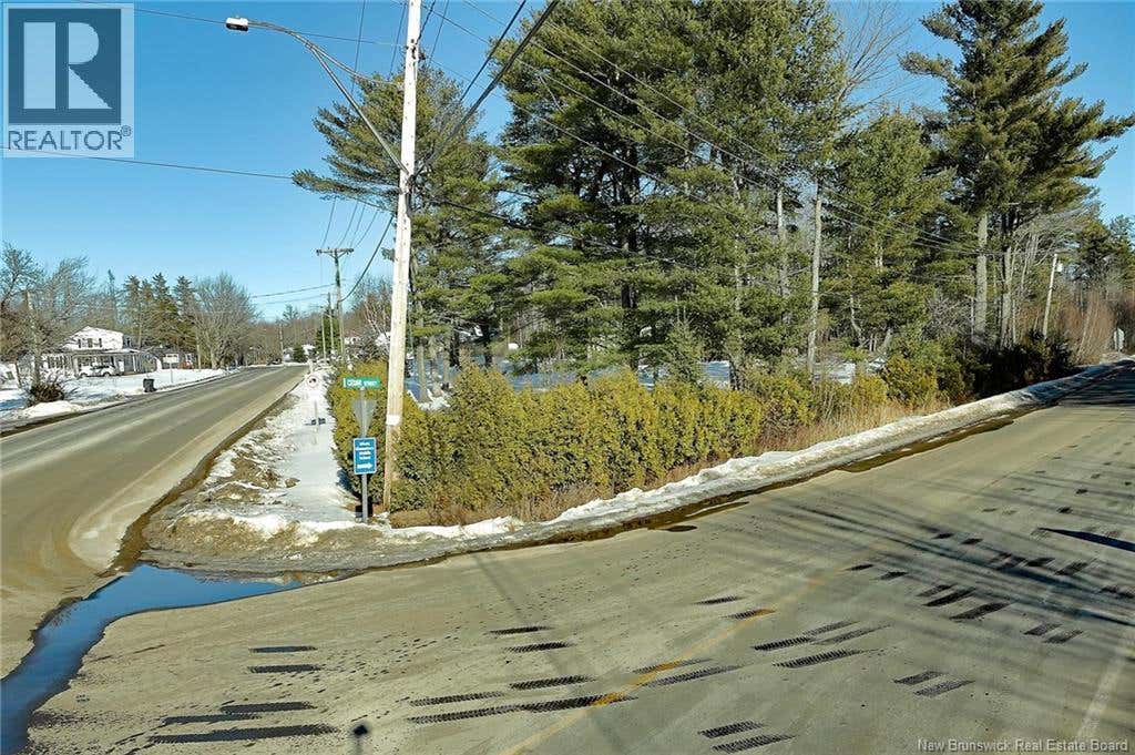 34 POST ROAD