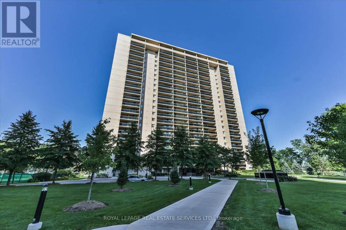 309 - 812 BURNHAMTHORPE ROAD