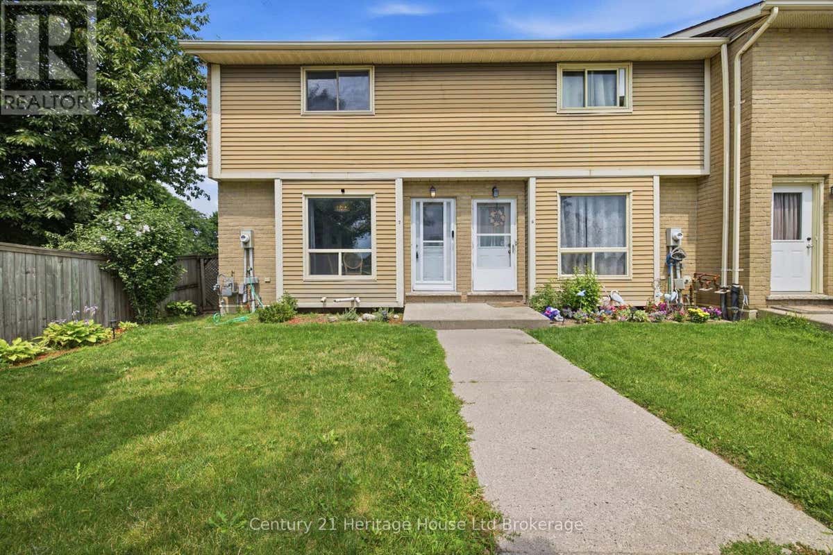 7 - 863 PARKINSON ROAD N