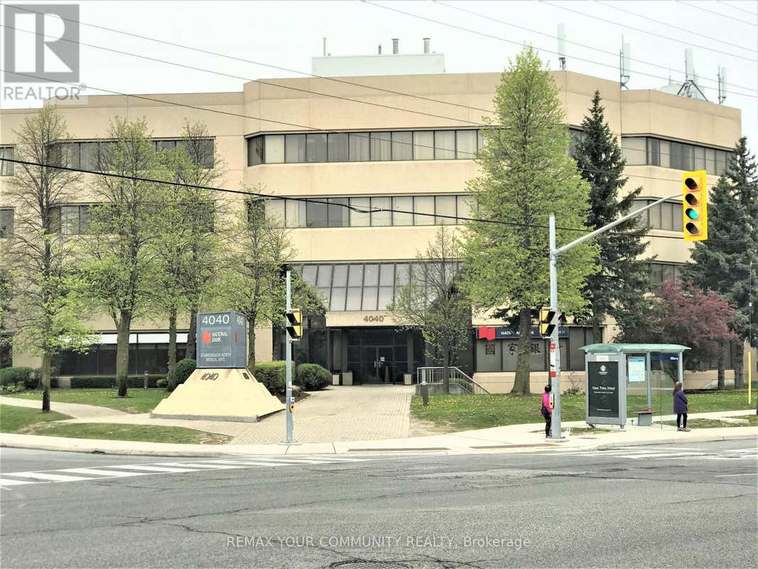 206 - 4040 FINCH AVENUE E