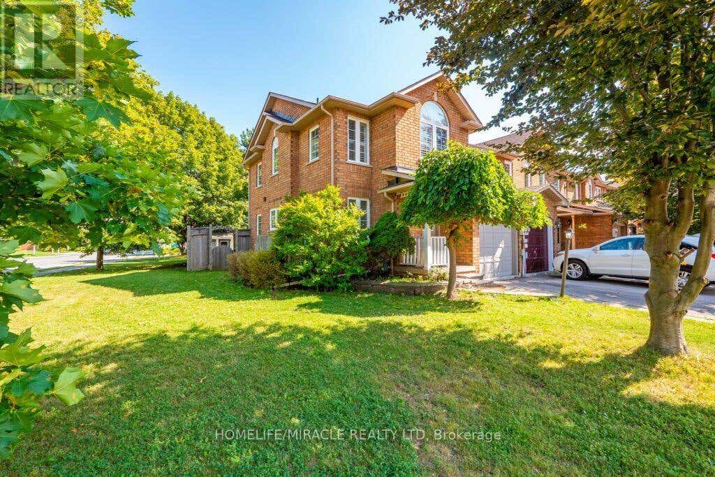 59 DAWSON CRESCENT