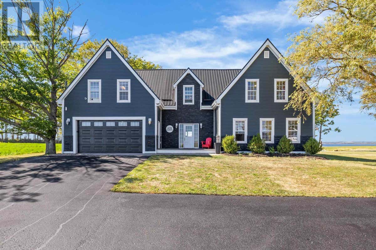 628 EARNSCLIFFE ROAD