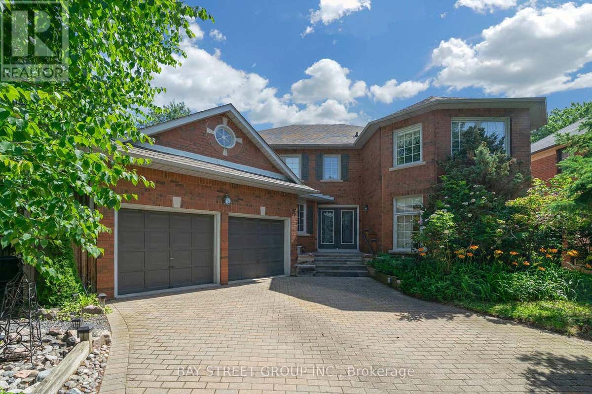 53 STRATHEARN AVENUE