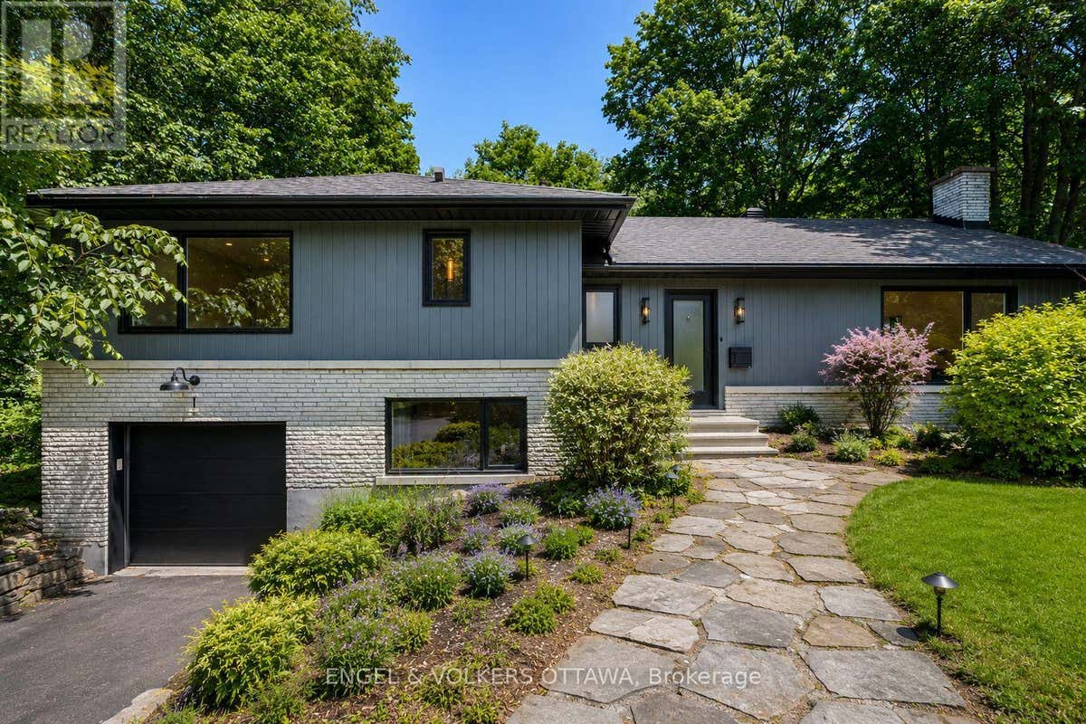 1 AMBERLY PLACE