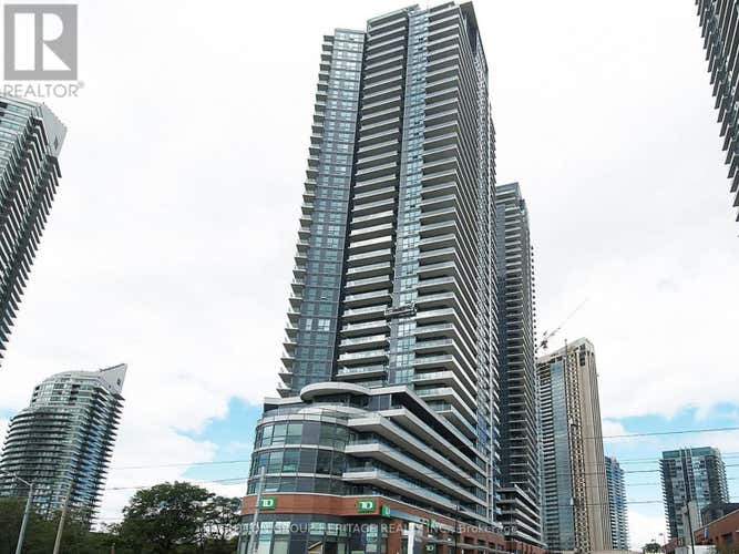907 - 2212 LAKE SHORE BOULEVARD W