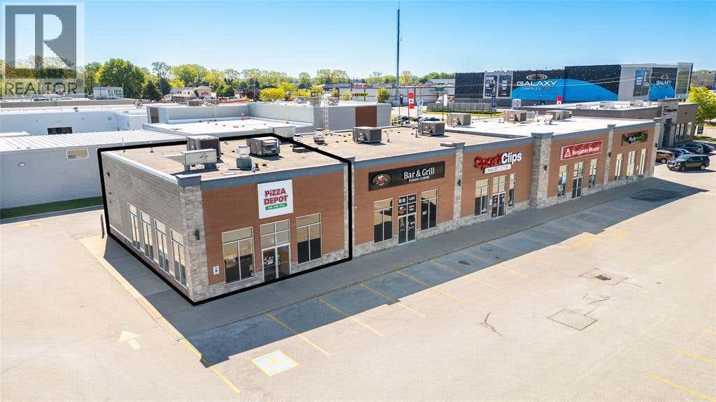 1107 LAMBTON MALL ROAD