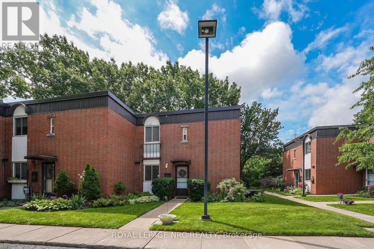 62 - 6453 COLBORNE STREET