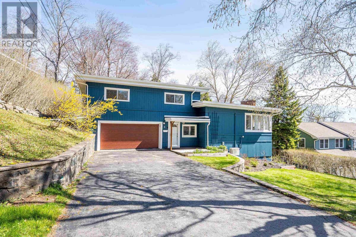 5 WILSON BOULEVARD