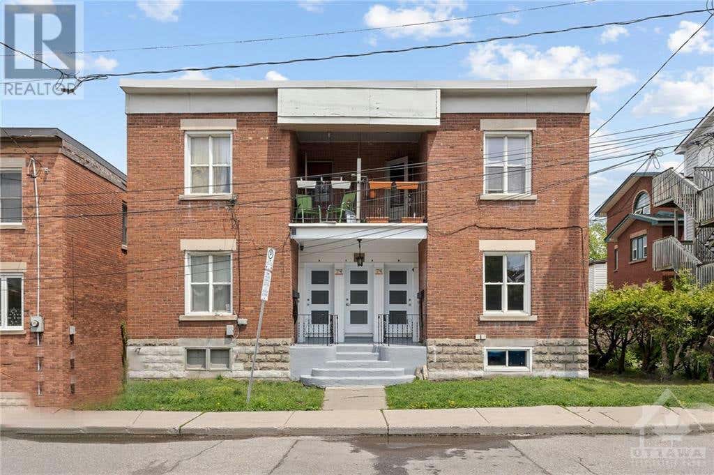 129 CONCORD St S  