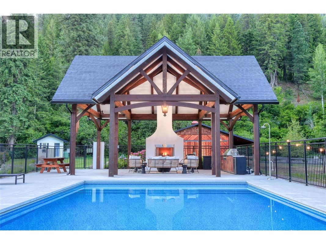 3290 LITTLE SLOCAN SOUTH ROAD