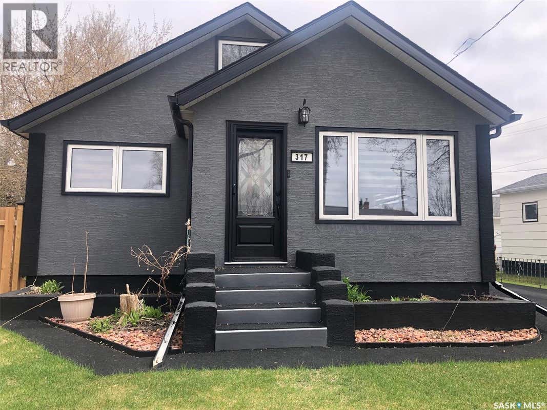 317 MAPLE AVENUE