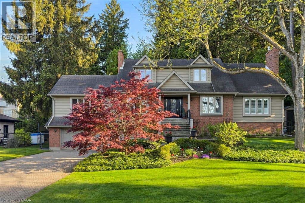 18 STONEGATE DRIVE