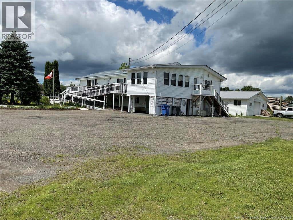 13 KINNEY ROAD