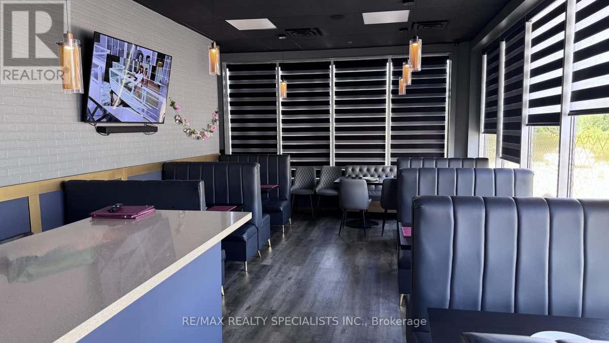 19 - 4585 HIGHWAY 7 ROAD W