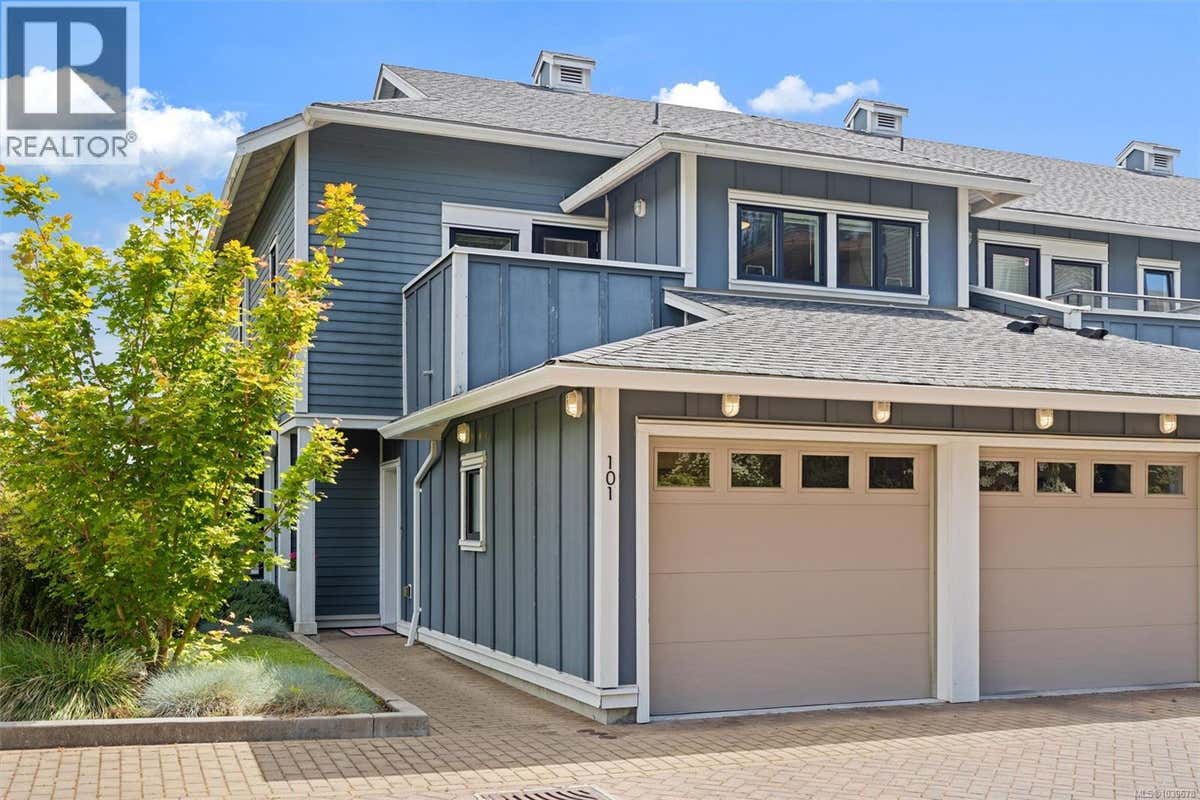 101 3916 CAREY RD