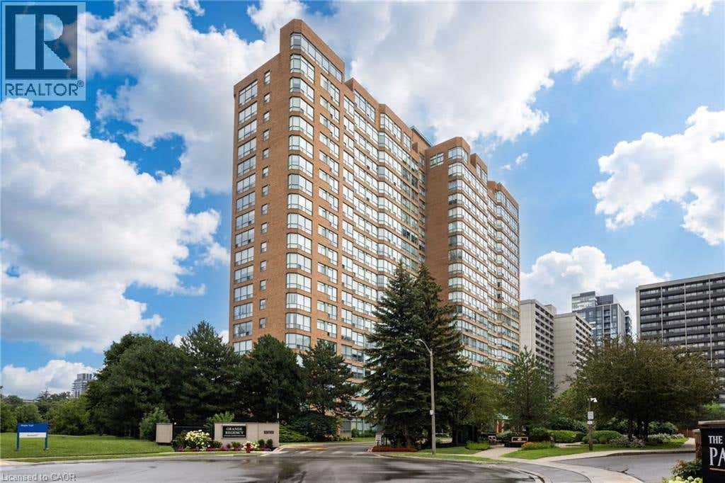 1276 MAPLE CROSSING BOULEVARD UNIT# 611
