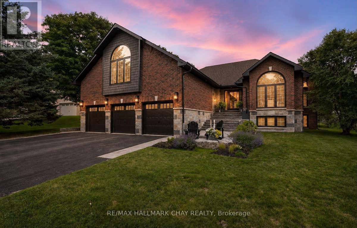 32 FOREST HILL DRIVE