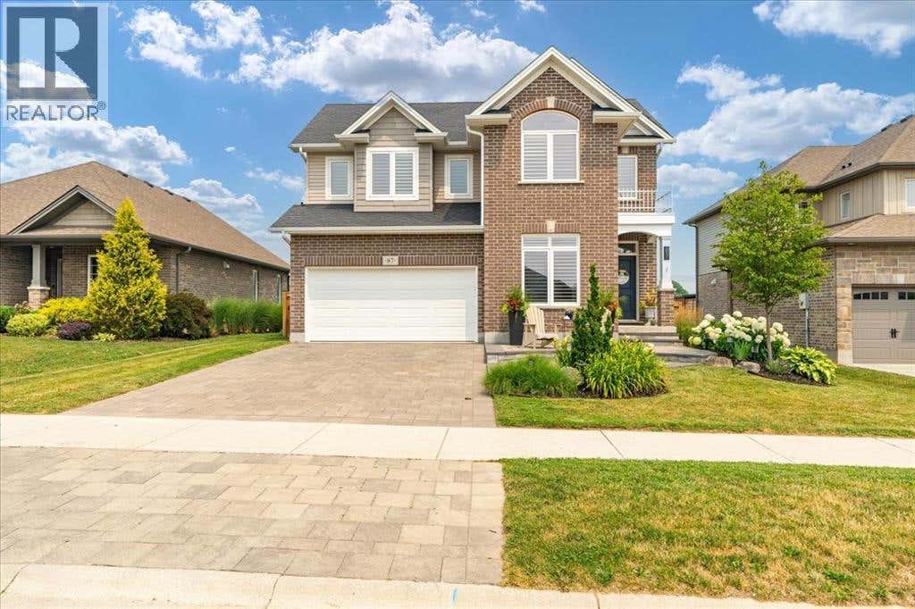 87 BOYD BOULEVARD