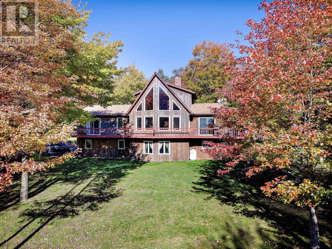 2574 NEW GLASGOW ROAD