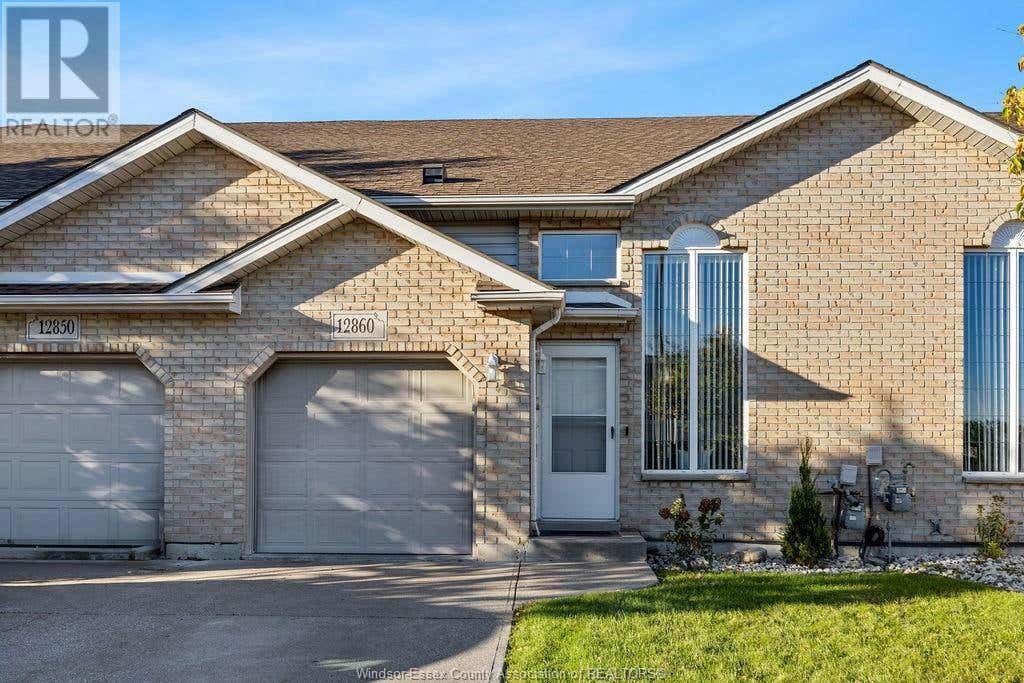 12860 ST. GREGORY'S, Tecumseh, ON N8N5A4 House For Sale RE/MAX 24024734