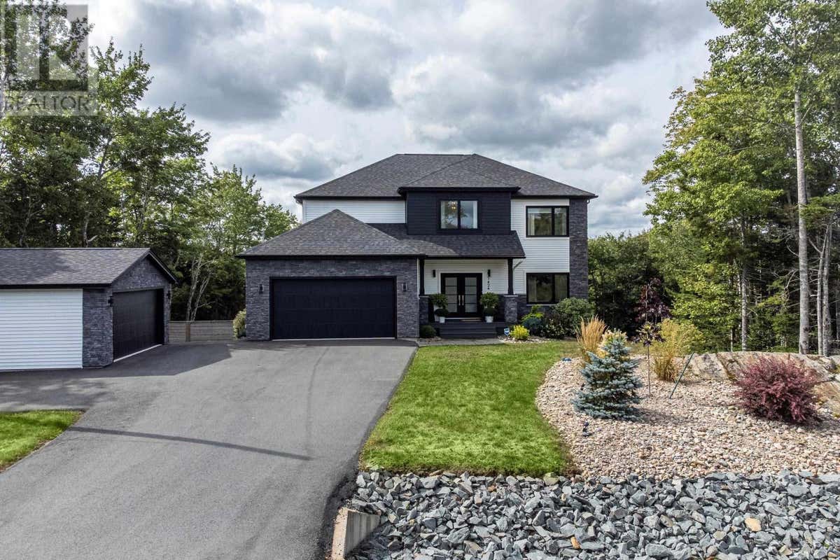 1424 MCCABE LAKE DRIVE