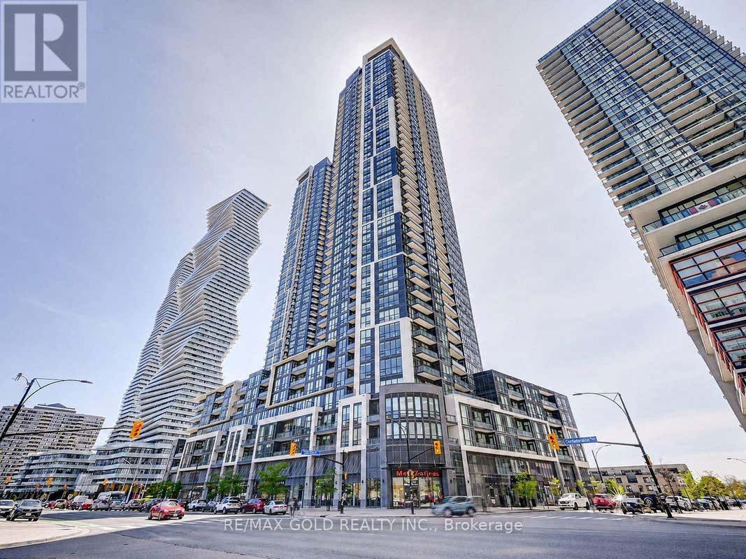 2006 - 510 CURRAN PLACE