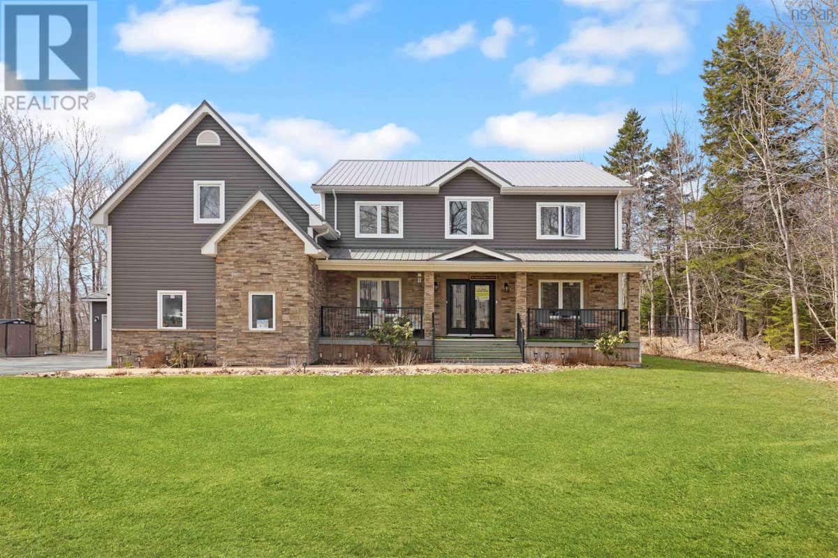 118 STONE MOUNT DRIVE