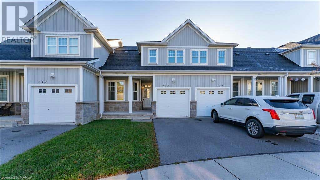 712 Newmarket Ln  