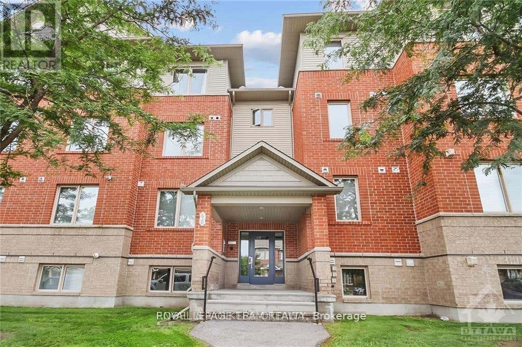 46 Barnstone Dr Unit 2