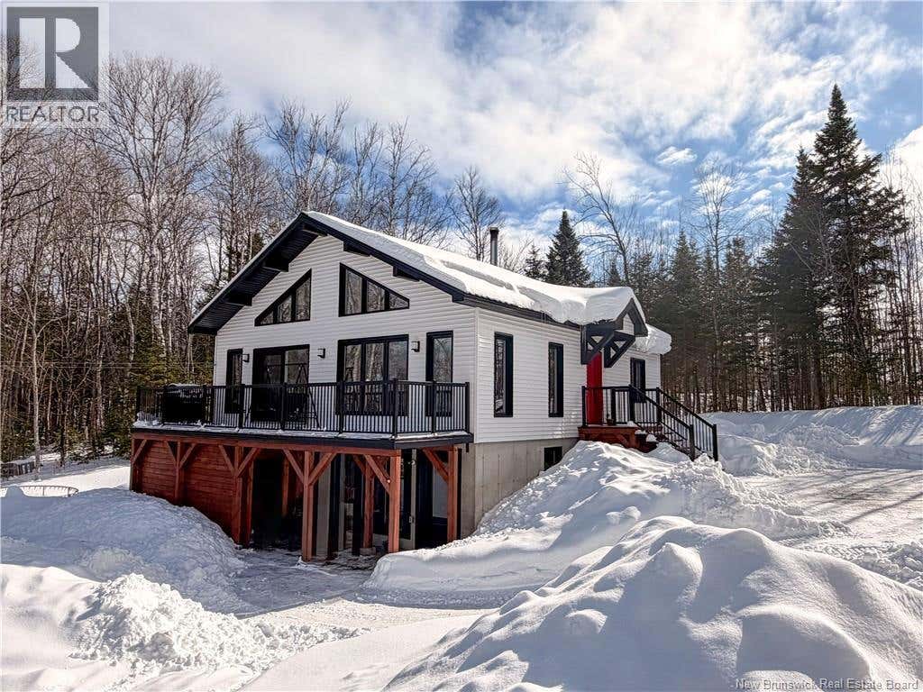225 PERRON ROAD