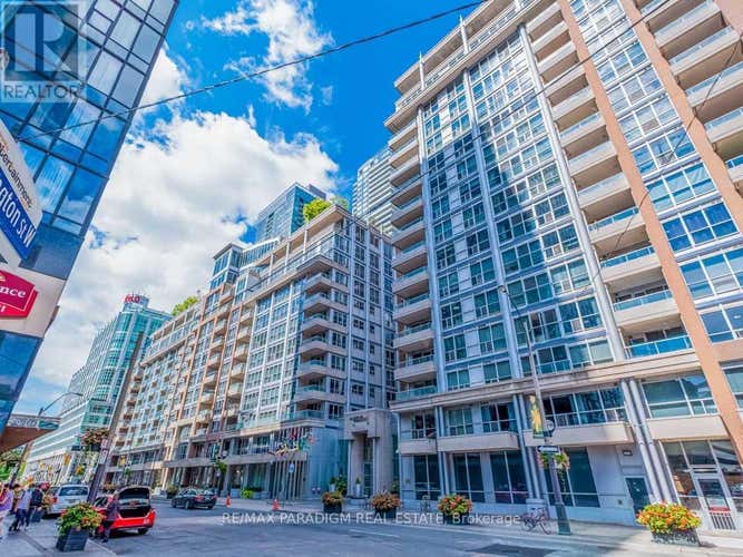228 - 250 WELLINGTON STREET W