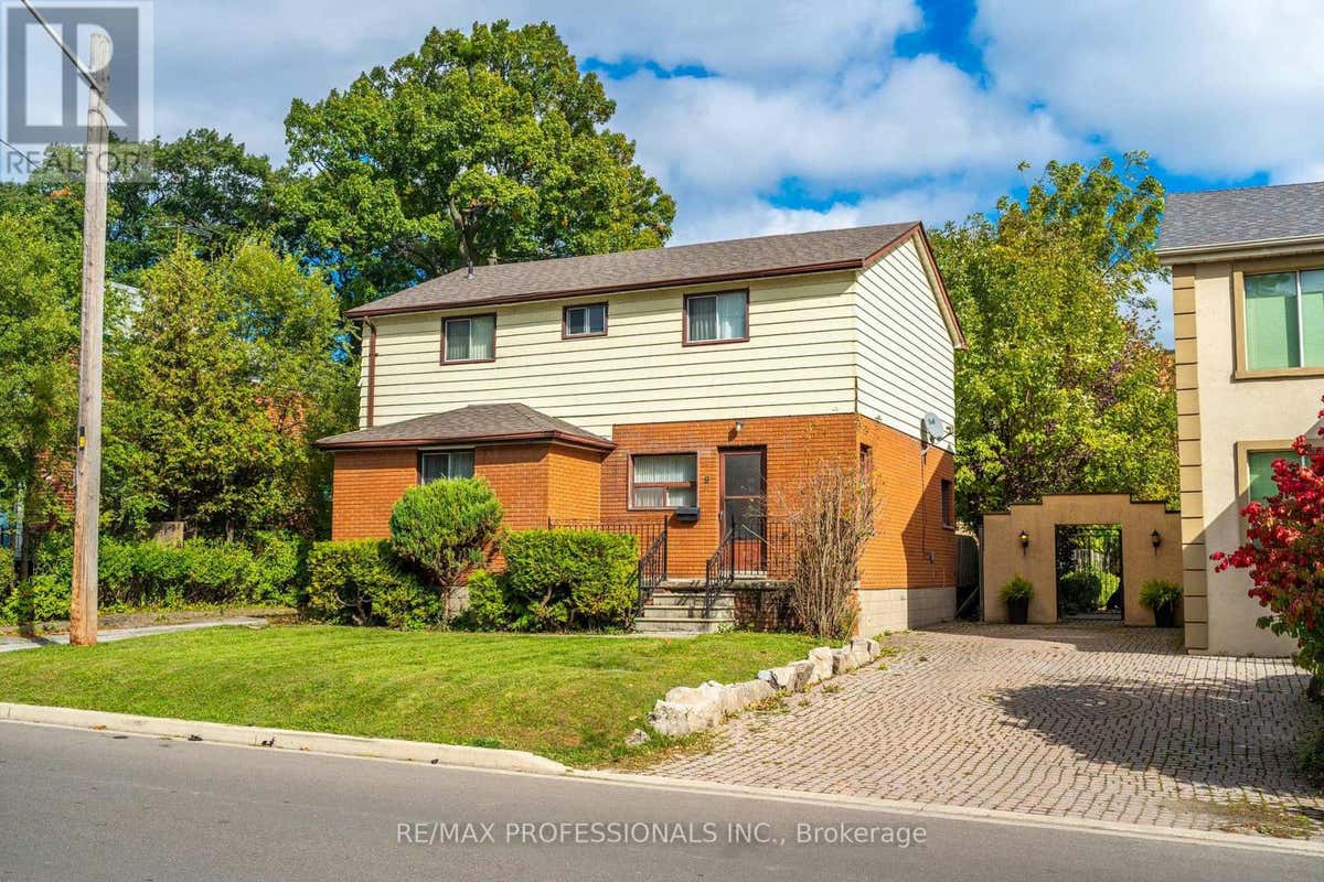 9 THIRTY SIXTH STREET, Toronto (Long Branch), ON M8W3K8 House For Sale