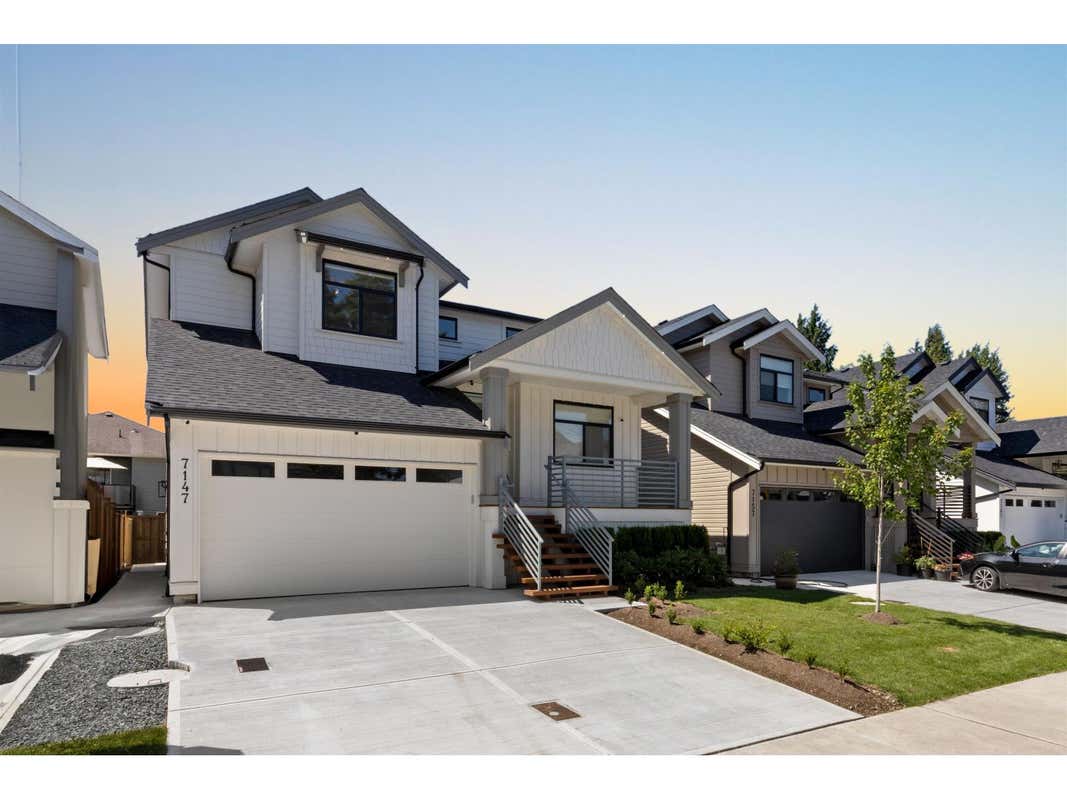 7147 ELWOOD DRIVE, SARDIS WEST VEDDER