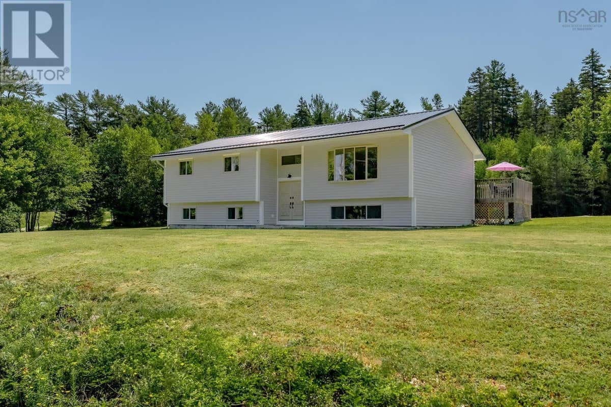 128 MIDDLE RIVER ROAD