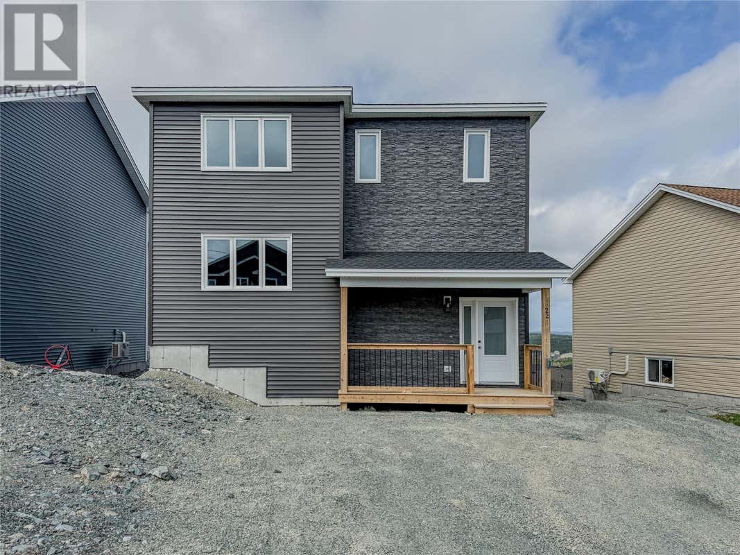 22 KEMBLE AVENUE