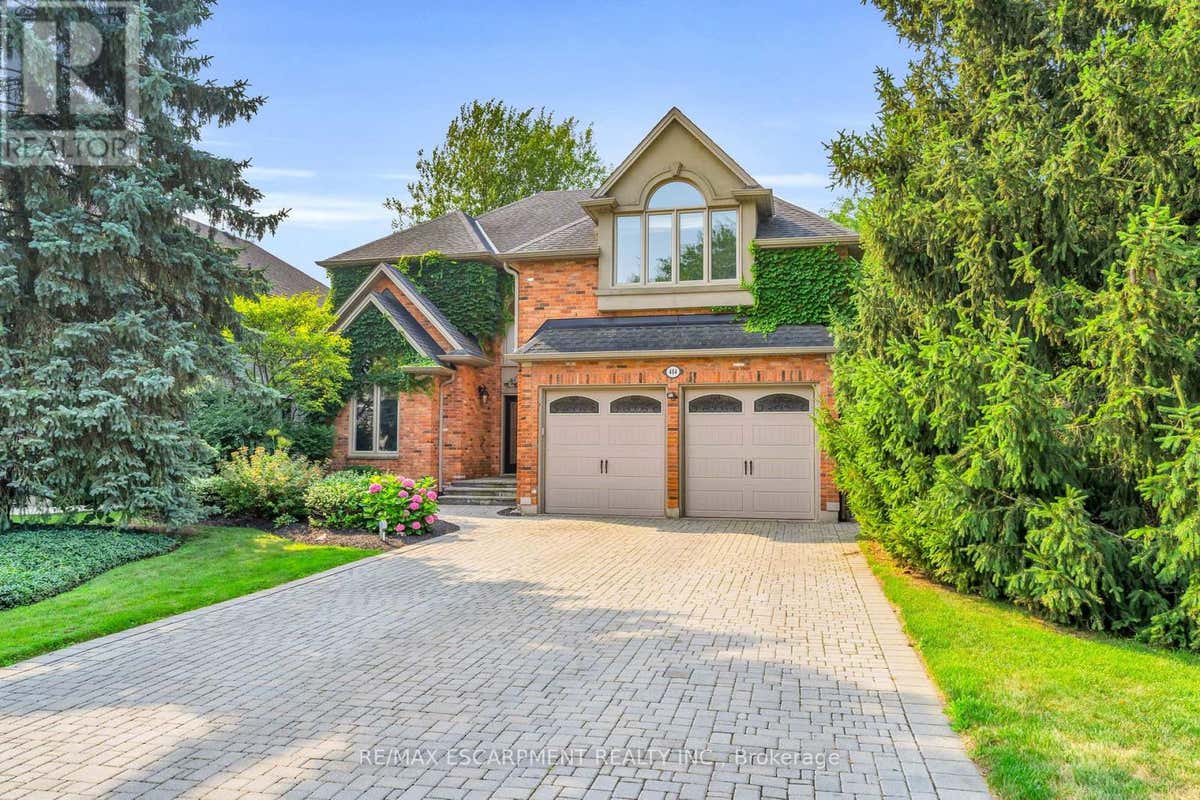 484 BUSH DRIVE