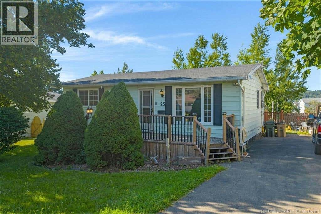25 PARKHILL DRIVE