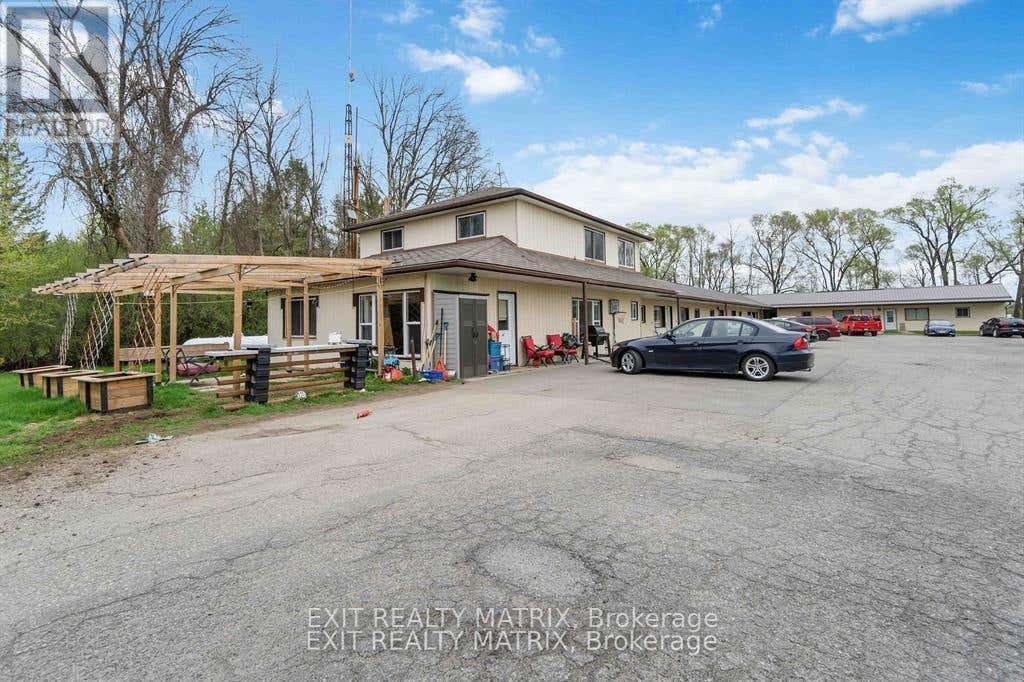 6 - 2039 COUNTY RD 44 ROAD