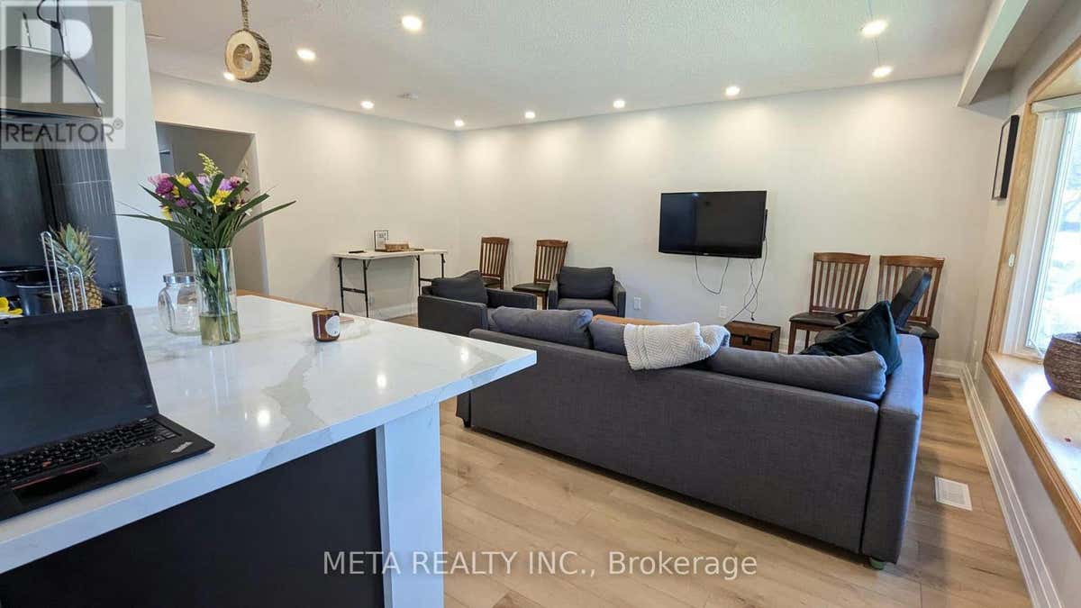 74 HOWELL SQUARE, Toronto (Malvern), ON M1B1C4 Home For Rent RE/MAX