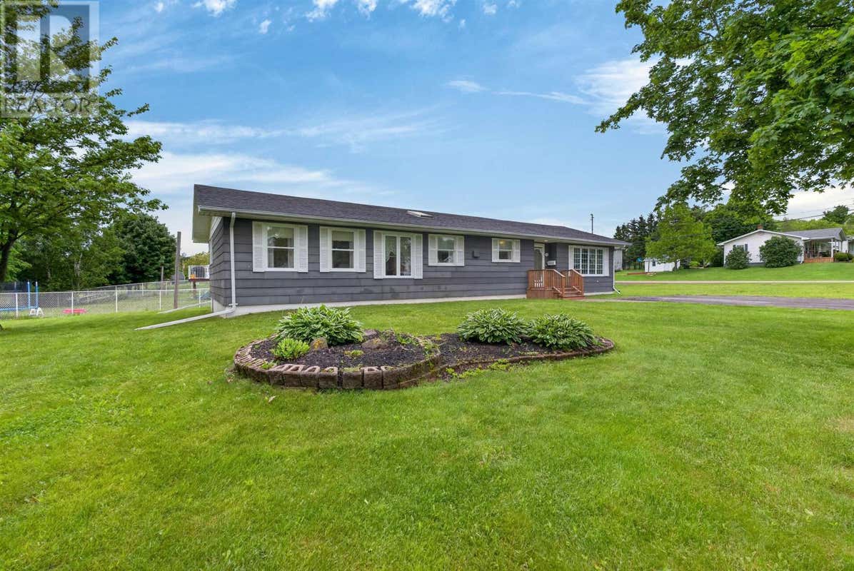 13 AVONLEA DRIVE