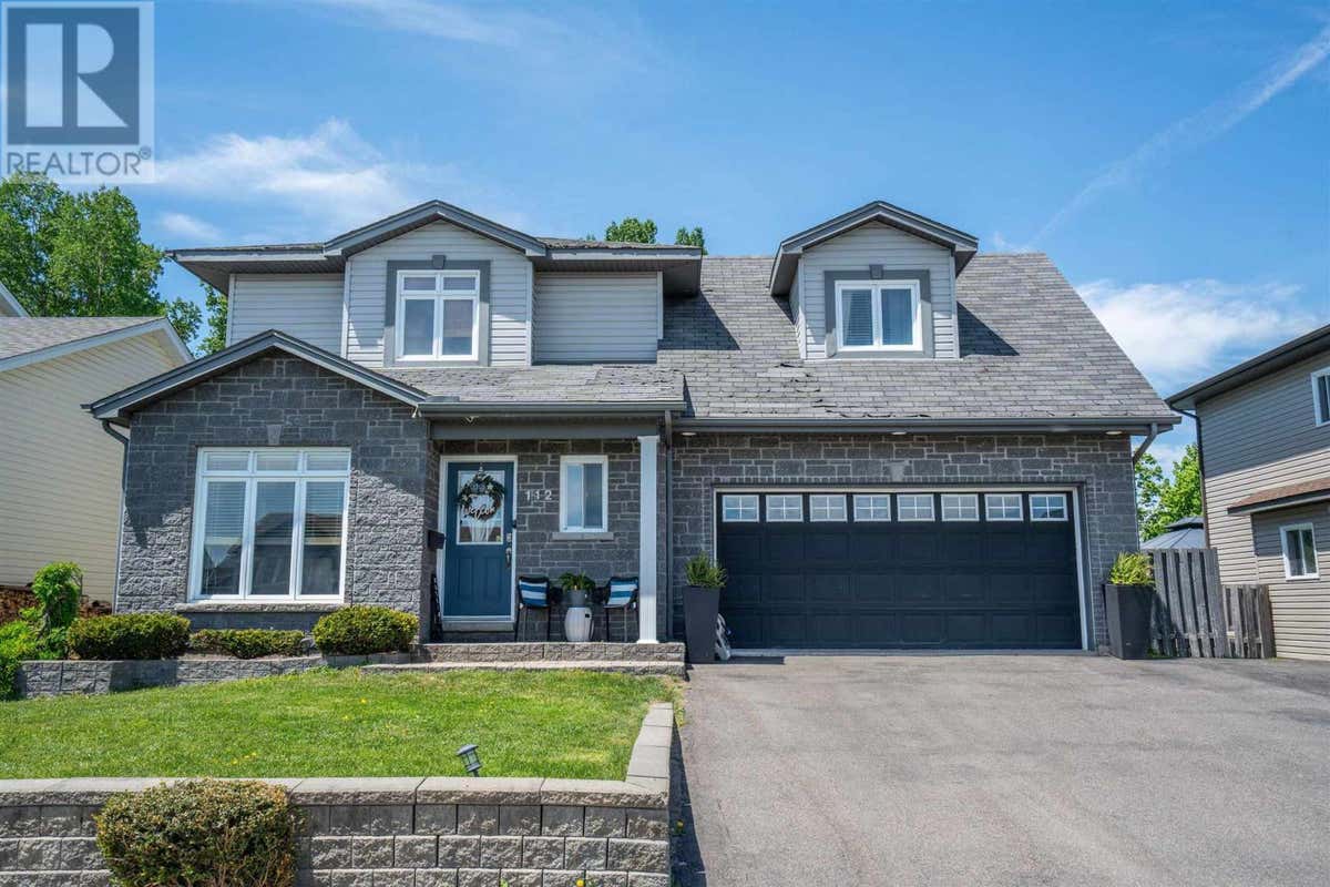 112 SIMON AVE