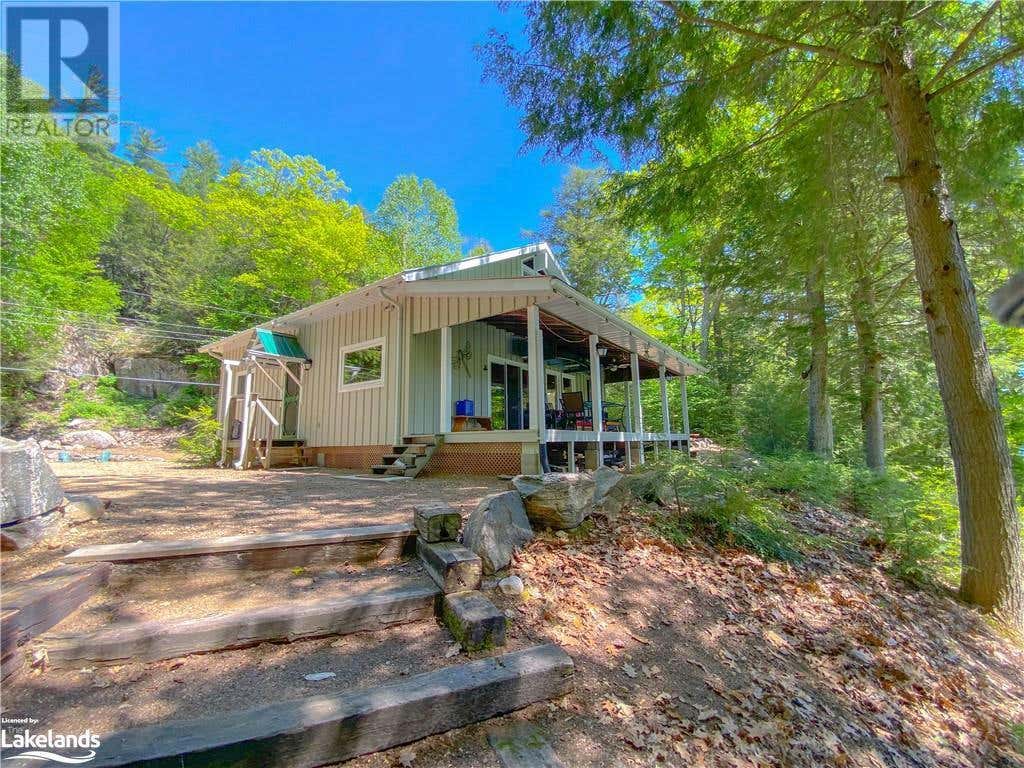 10469 LITTLE HAWK Lk  