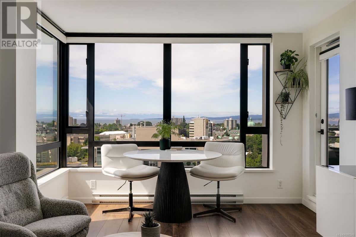 1508 751 Fairfield Rd, Victoria, BC V8V3E4 Condo For Sale RE/MAX