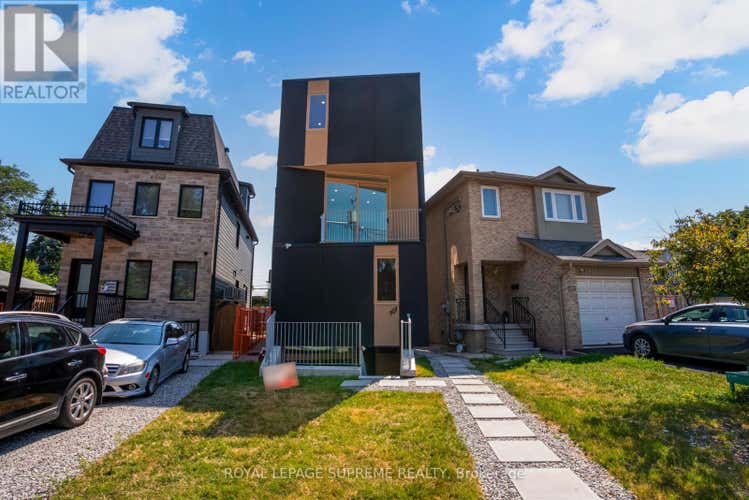 3 - 101 BERNICE CRESCENT