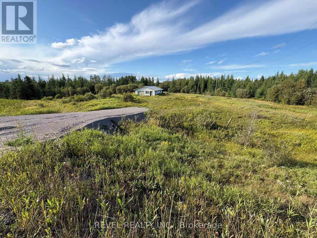 (MOONBEAM) - 341 HIGHWAY 11 HIGHWAY W