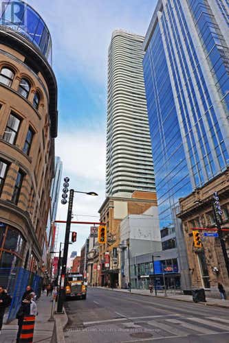 3009 - 197 YONGE STREET