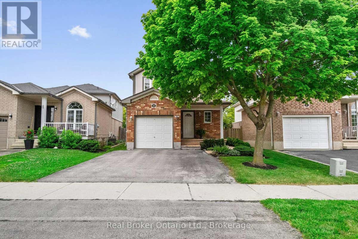 4 BEARDMORE CRESCENT