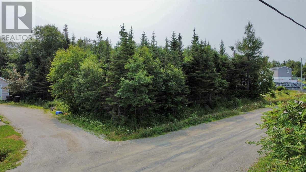 7 BOTTOM BROOK HEIGHTS