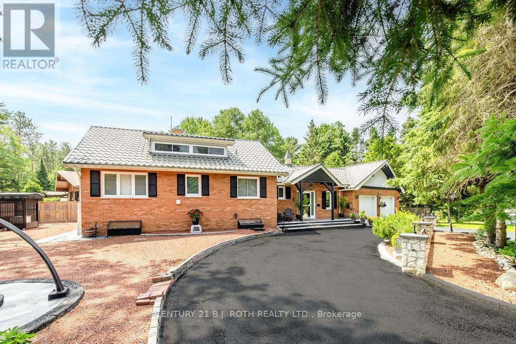 31 ROBERN AVENUE